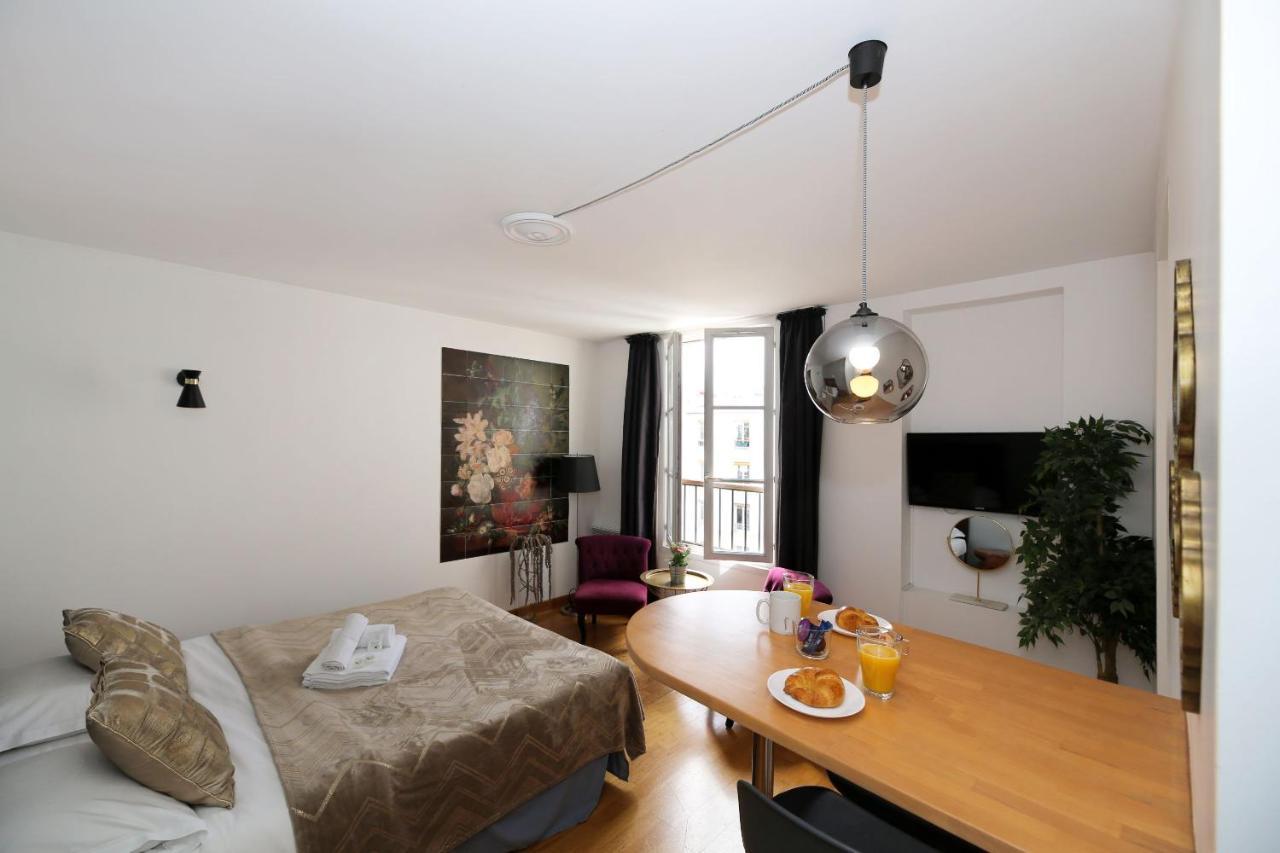 502- Studio De Charme Dans Quartier Anime Paris 5 Appartement Buitenkant foto